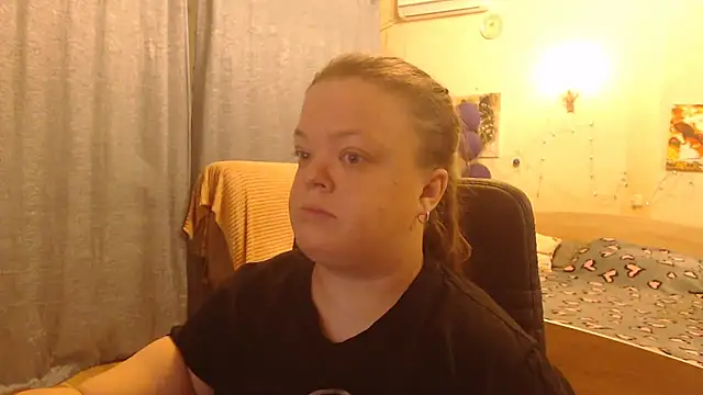 Snapshot of Janiffer_MiMi chatting on 01/11/25, 07:05 Janiffer MiMi online show from 01/11/25, 07:05