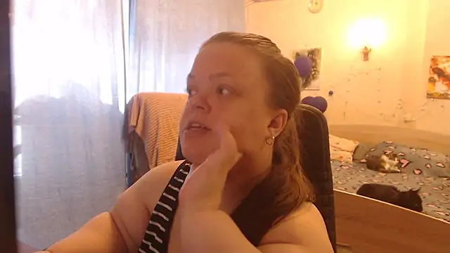 Snapshot of Janiffer_MiMi chatting on 01/12/25, 07:21 Janiffer MiMi online show from 01/12/25, 07:21