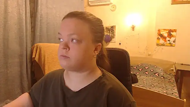 Snapshot of Janiffer_MiMi chatting on 01/15/25, 05:58 Janiffer MiMi online show from 01/15/25, 05:58