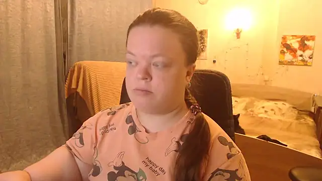 Snapshot of Janiffer_MiMi chatting on 02/01/25, 04:33 Janiffer MiMi online show from 02/01/25, 04:33