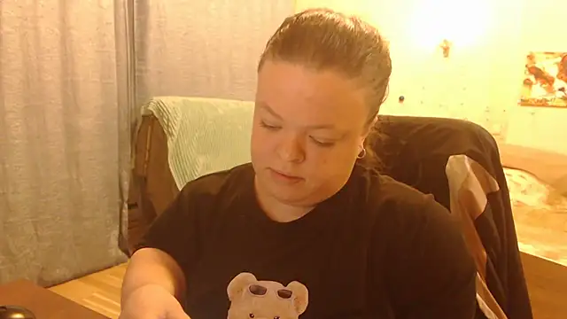 Snapshot of Janiffer_MiMi chatting on 03/11/25, 05:46 Janiffer MiMi online show from 03/11/25, 05:46