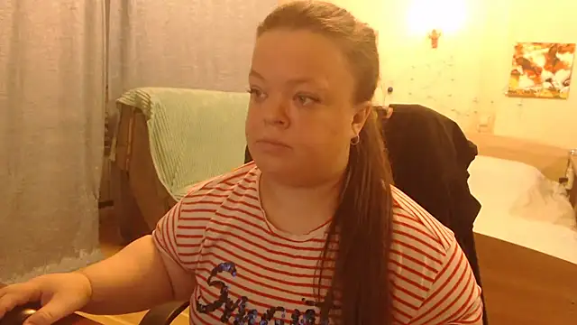 Snapshot of Janiffer_MiMi chatting on 03/12/25, 05:49 Janiffer MiMi online show from 03/12/25, 05:49