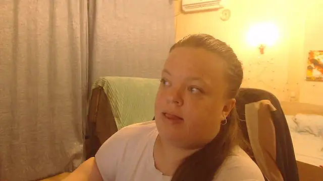 Snapshot of Janiffer_MiMi chatting on 03/20/25, 07:57 Janiffer MiMi online show from 03/20/25, 07:57