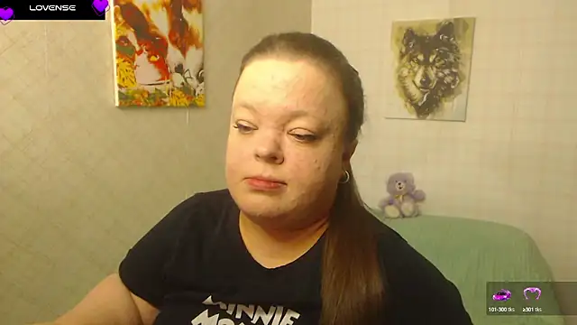 Snapshot of Janiffer_MiMi chatting on 10/08/25, 03:53 Janiffer MiMi online show from 10/08/25, 03:53