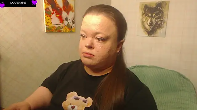 Snapshot of Janiffer_MiMi chatting on 10/29/25, 06:31 Janiffer MiMi online show from 10/29/25, 06:31