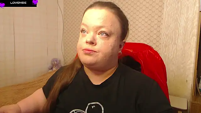 Snapshot of Janiffer_MiMi chatting on 11/13/25, 07:40 Janiffer MiMi online show from 11/13/25, 07:40