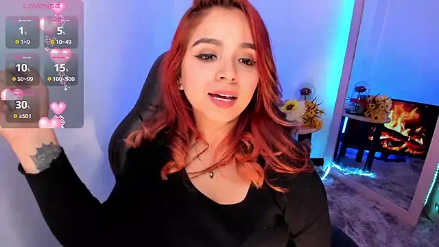 Snapshot of GiaBrooksX chatting on 12/21/24, 06:19 GiaBrooksX online show from 12/21/24, 06:19