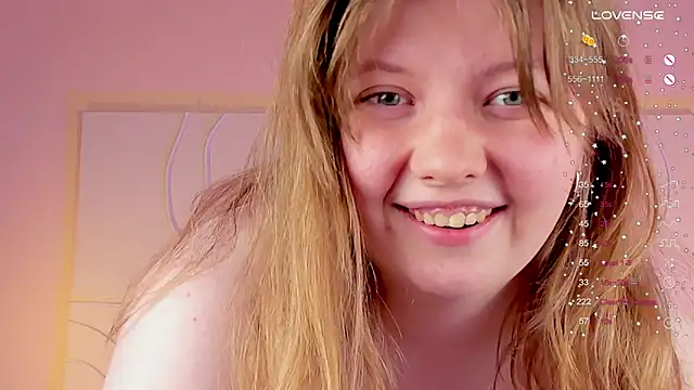 Vivian cutie online show from 03/08/25, 07:42