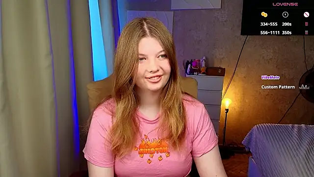 Snapshot of Vivian_cutie chatting on 03/28/26, 04:34 Vivian cutie online show from 03/28/26, 04:34