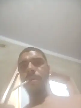 Alexand72696822 online show from 10/28/25, 09:28