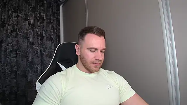 Thori92 online show from 03/30/26, 04:08