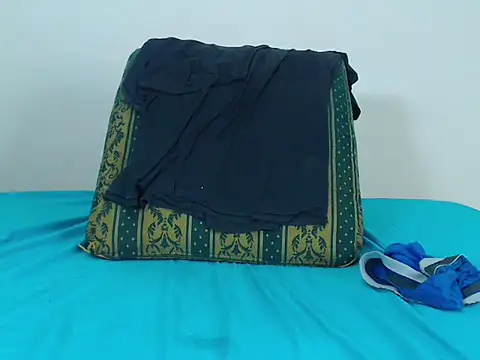 jeancarloscum12 online show from 12/25/24, 10:48