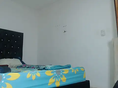 jeancarloscum12 online show from 06/04/26, 10:05