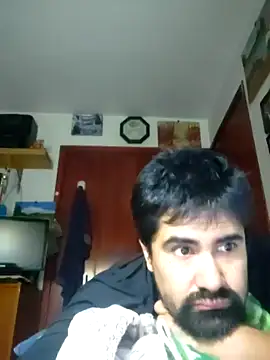 Snapshot of VonDoomdelToro chatting on 01/14/25, 08:41 VonDoomdelToro online show from 01/14/25, 08:41