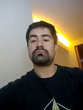 Snapshot of VonDoomdelToro chatting on 02/15/25, 02:44 VonDoomdelToro online show from 02/15/25, 02:44