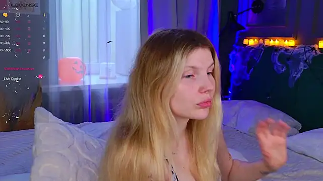  aleksa  online show from 10/29/25, 06:48