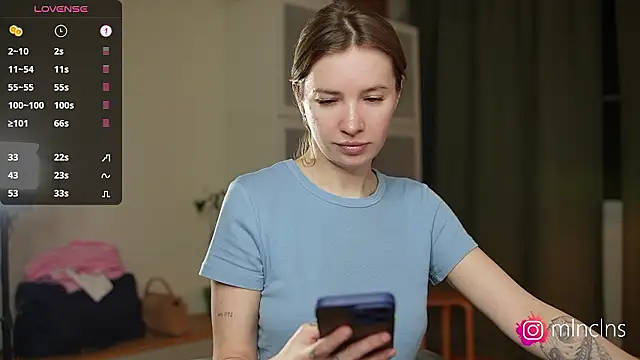 Snapshot of melanielwithu chatting on 02/23/26, 07:33 melanielwithu online show from 02/23/26, 07:33