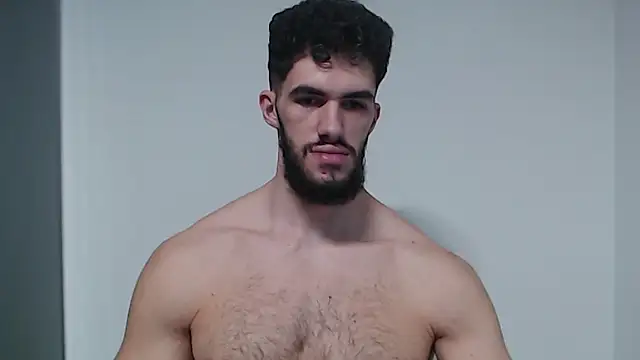 Snapshot of hiddenf chatting on 12/27/24, 07:29 hiddenf online show from 12/27/24, 07:29