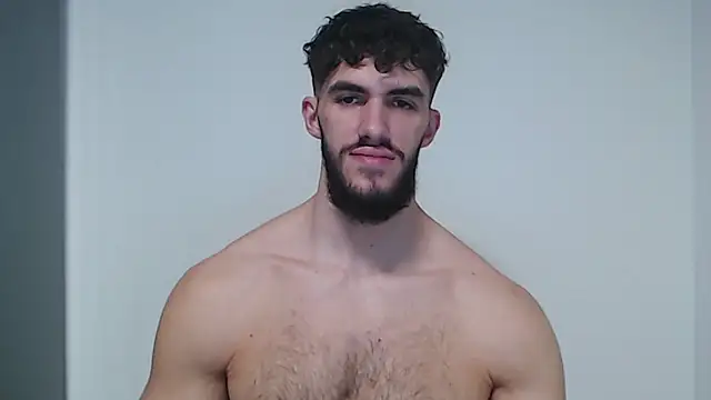 Snapshot of hiddenf chatting on 11/29/25, 10:07 hiddenf online show from 11/29/25, 10:07