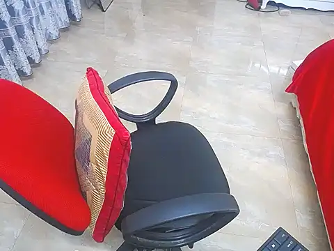 Makemypussysquirt-tsunami online show from 09/19/25, 07:43