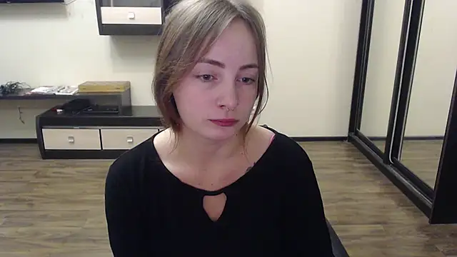 Laralianna online show from 12/01/24, 06:30