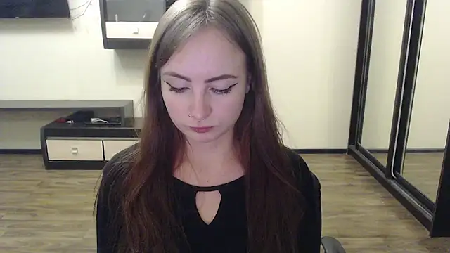 Laralianna online show from 12/08/24, 06:39