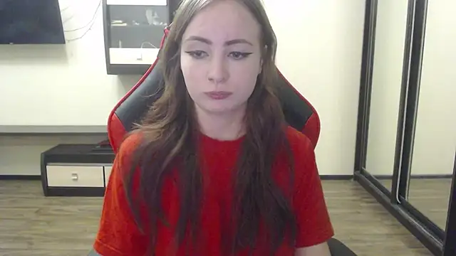 Laralianna online show from 12/22/24, 09:53