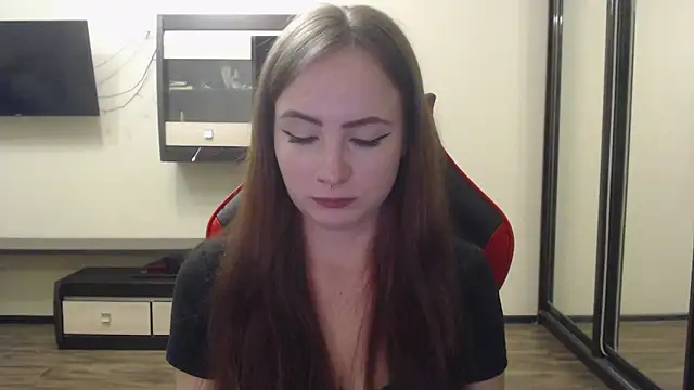 Laralianna online show from 12/23/24, 06:27