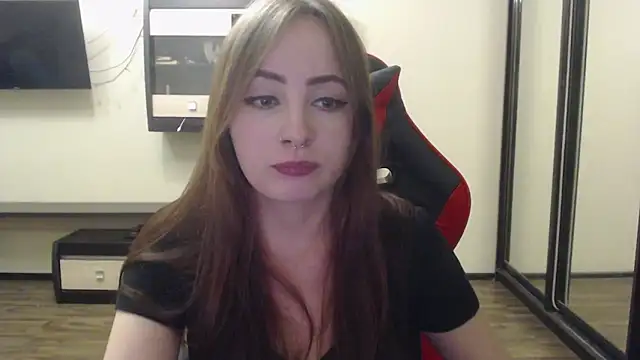 Laralianna online show from 12/23/24, 09:29