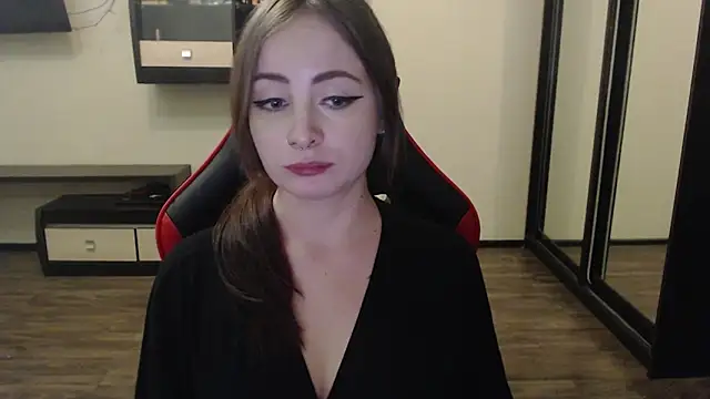 Laralianna online show from 01/05/25, 11:55