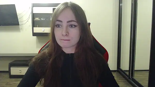 Laralianna online show from 01/17/25, 10:33