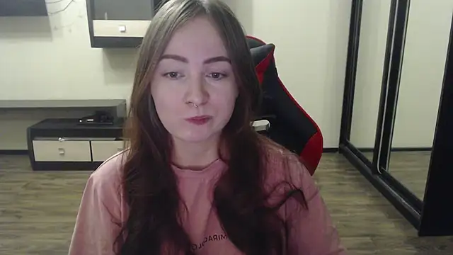 Laralianna online show from 02/08/25, 06:12