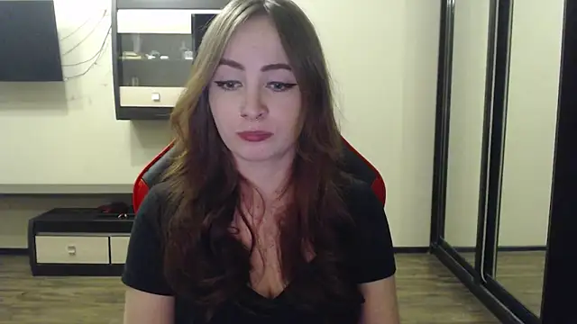 Laralianna online show from 02/16/25, 05:59