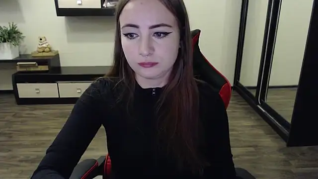 Laralianna online show from 09/14/25, 01:54