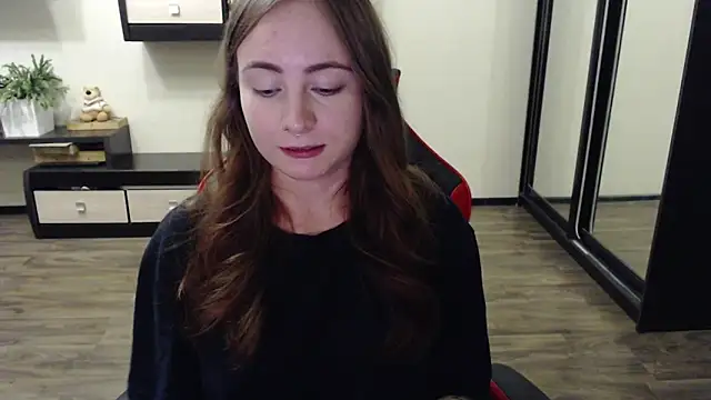 Laralianna online show from 09/20/25, 02:29