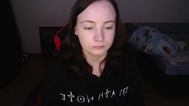 Laralianna online show from 12/14/25, 03:50