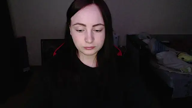 Snapshot of Laralianna chatting on 04/11/26, 06:01 Laralianna online show from 04/11/26, 06:01