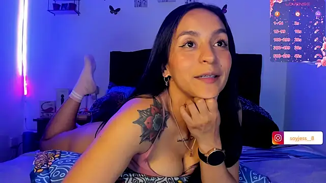 jessica ks online show from 02/08/25, 12:17