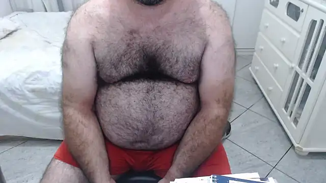 Snapshot of MysterBearMG chatting on 02/22/25, 05:23 MysterBearMG online show from 02/22/25, 05:23