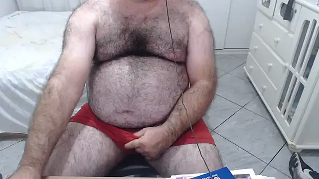 Snapshot of MysterBearMG chatting on 02/28/25, 03:26 MysterBearMG online show from 02/28/25, 03:26