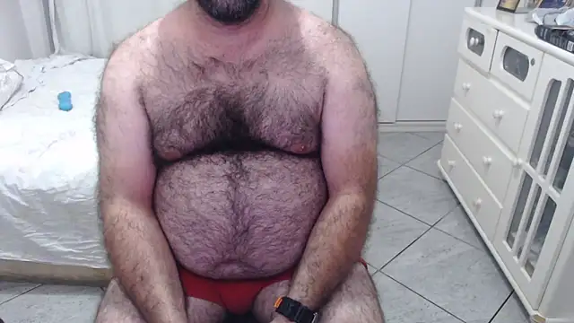 Snapshot of MysterBearMG chatting on 03/09/25, 11:03 MysterBearMG online show from 03/09/25, 11:03