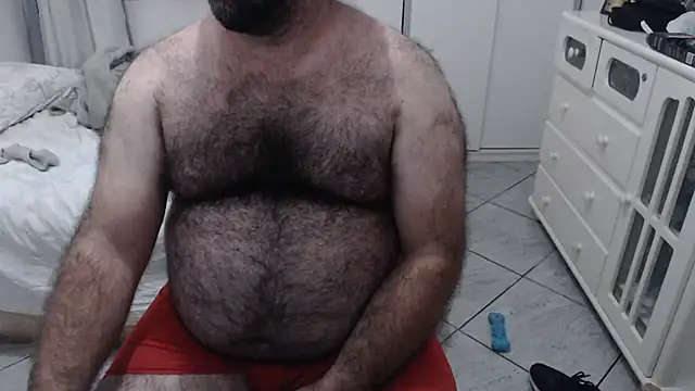 Snapshot of MysterBearMG chatting on 03/10/25, 10:45 MysterBearMG online show from 03/10/25, 10:45