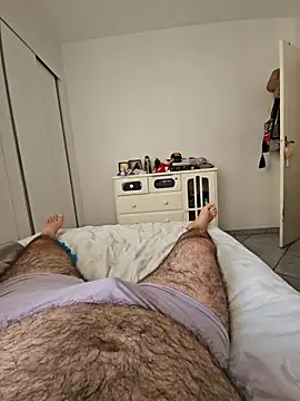 Snapshot of MysterBearMG chatting on 03/16/25, 12:11 MysterBearMG online show from 03/16/25, 12:11