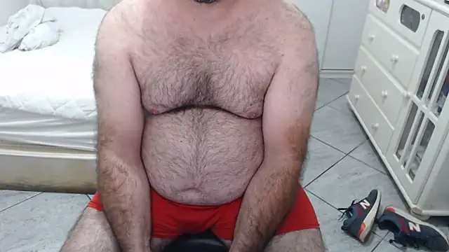 Snapshot of MysterBearMG chatting on 11/23/25, 12:21 MysterBearMG online show from 11/23/25, 12:21