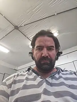 Snapshot of MysterBearMG chatting on 12/03/25, 03:10 MysterBearMG online show from 12/03/25, 03:10