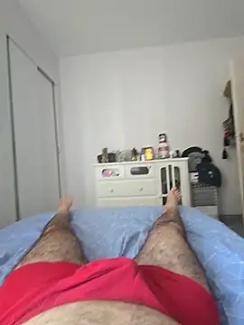 Snapshot of MysterBearMG chatting on 12/14/25, 10:53 MysterBearMG online show from 12/14/25, 10:53