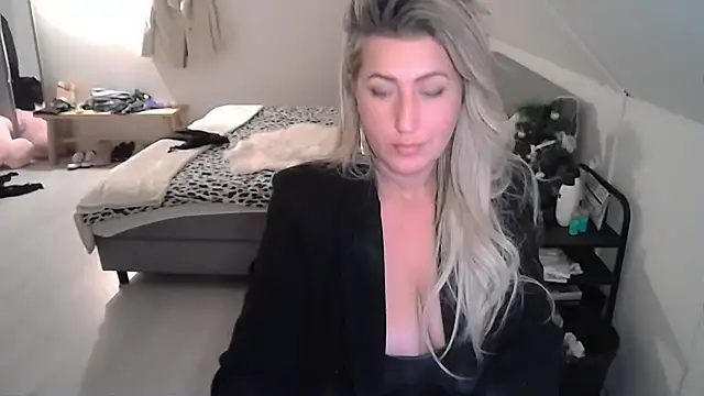 TessToy online show from 12/12/24, 05:59