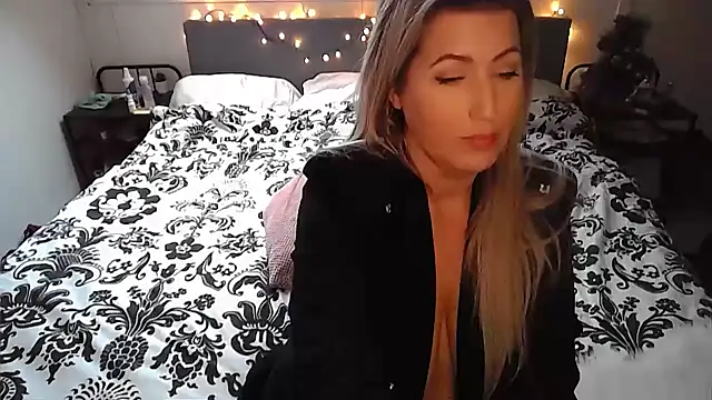 TessToy online show from 01/16/25, 11:26