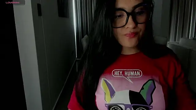 Snapshot of AnushaKumari chatting on 12/16/25, 05:29 AnushaKumari online show from 12/16/25, 05:29