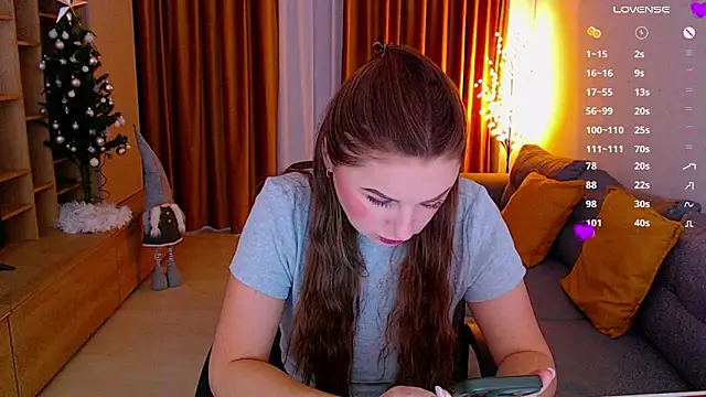  Mia Adams online show from 12/16/25, 07:24